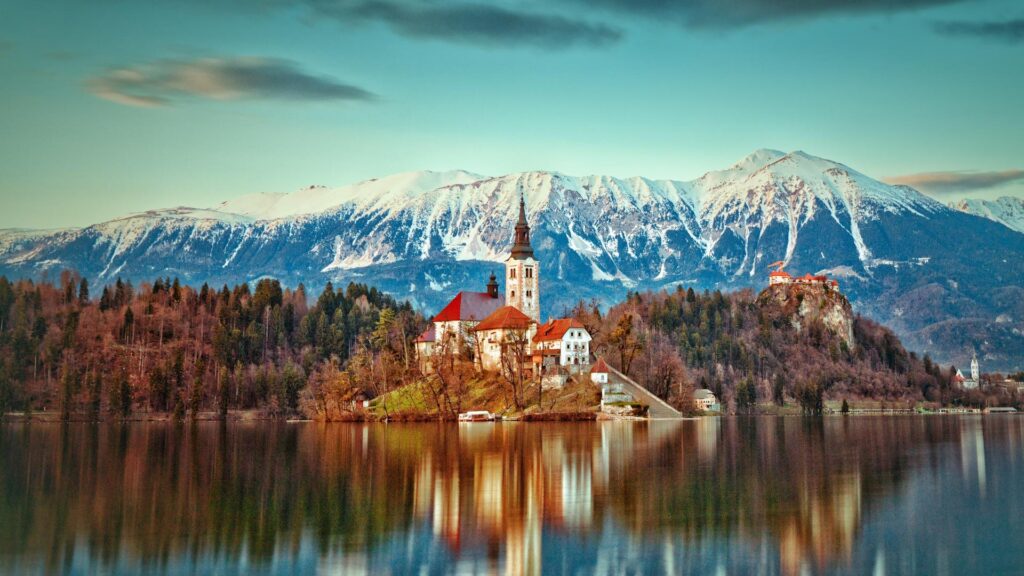 Bled Solvenia Lake Reflection Mountains