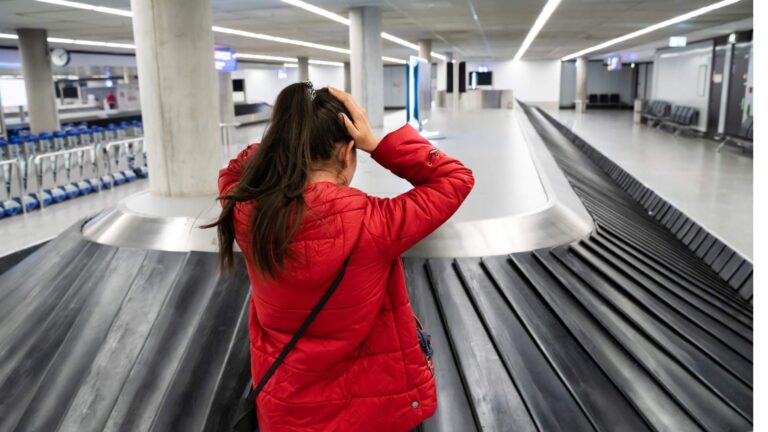 15 Travel Habits That Could Get You in Trouble Abroad